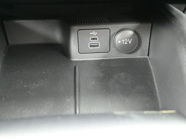 New 2026 Carbonized Gray Metallic Ford Plug-in Hybrid image 19
