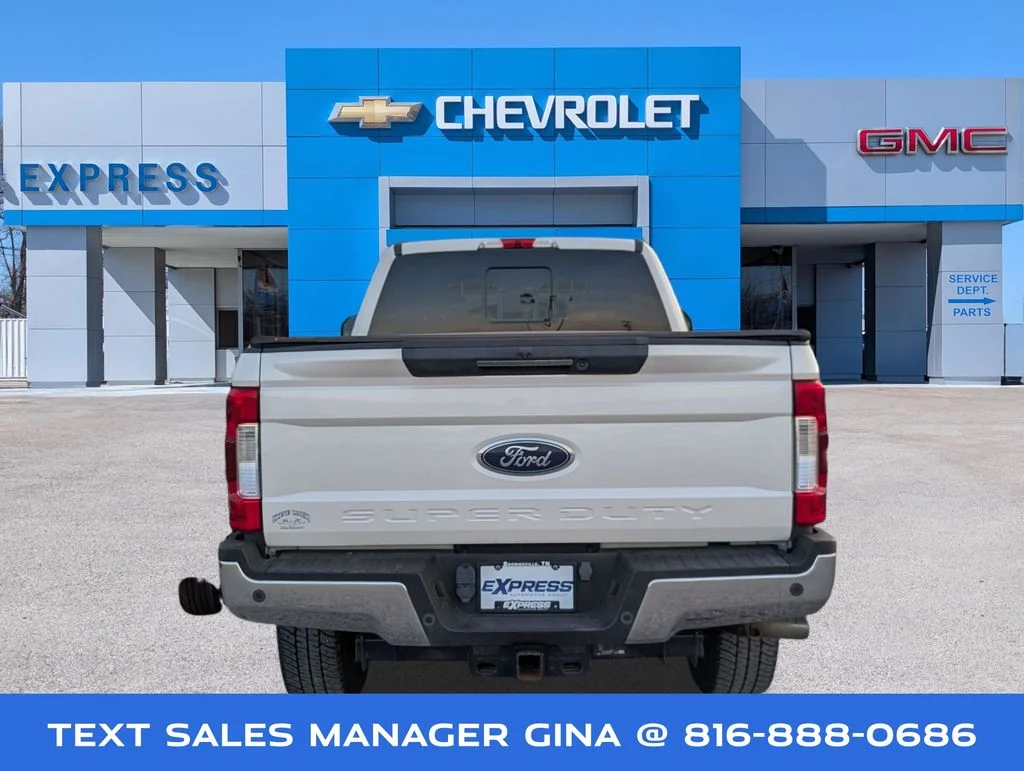 Certified Used 2019 White Ford Lariat image 3