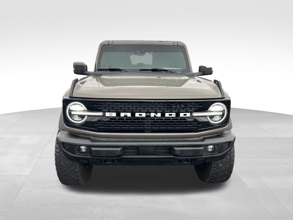 Used 2025 Gray Ford Outer Banks image 8
