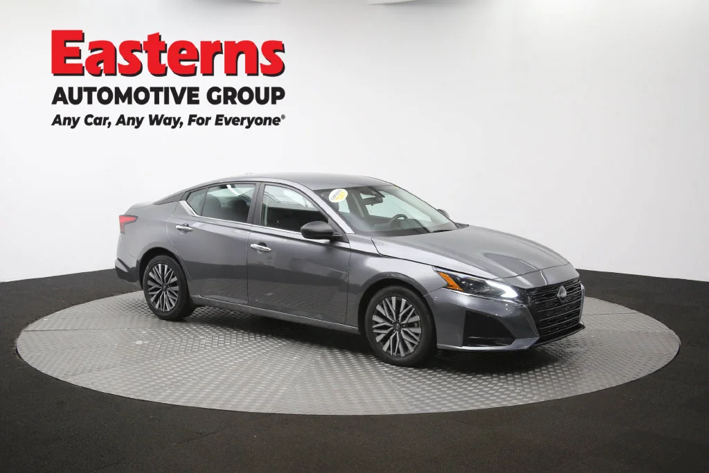 Used 2024 Gray Nissan 2.5 SV image 49