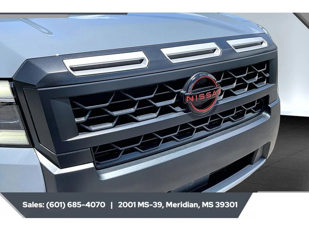 Used 2025 Boulder Gray Pearl Nissan PRO-4X image 21