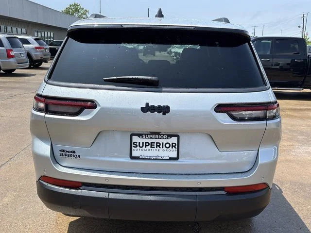 New 2026 Silver Jeep Altitude image 4