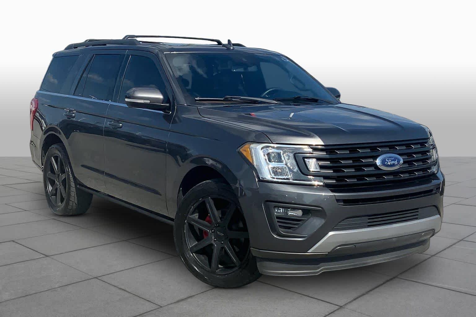 Used 2020 Magnetic Metallic Ford XLT image 3