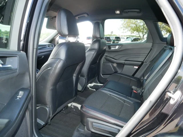 Used 2025 Black Metallic Ford ST-Line Select image 17