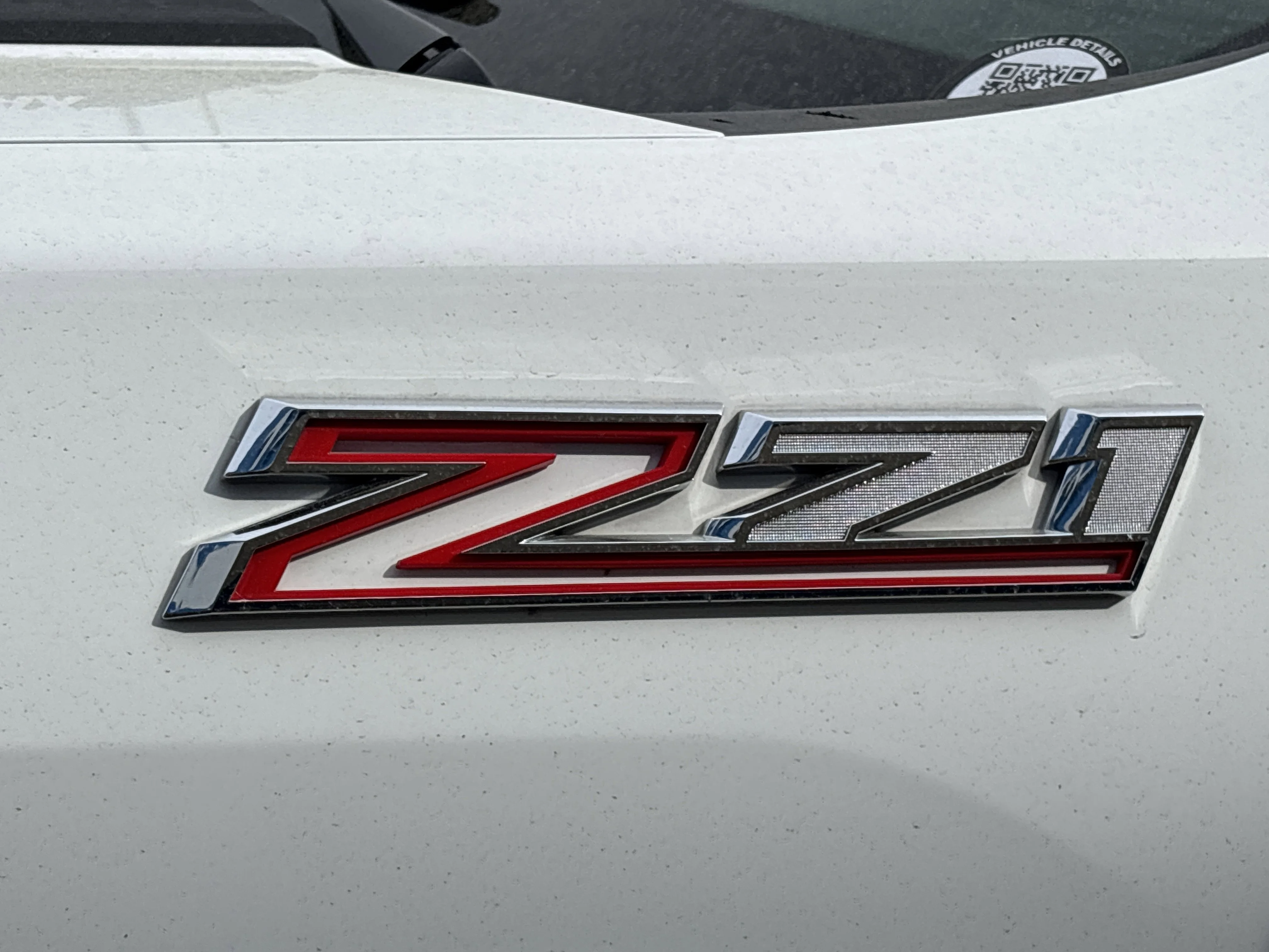 Used 2022 Summit White Chevrolet LTZ 4WD image 16