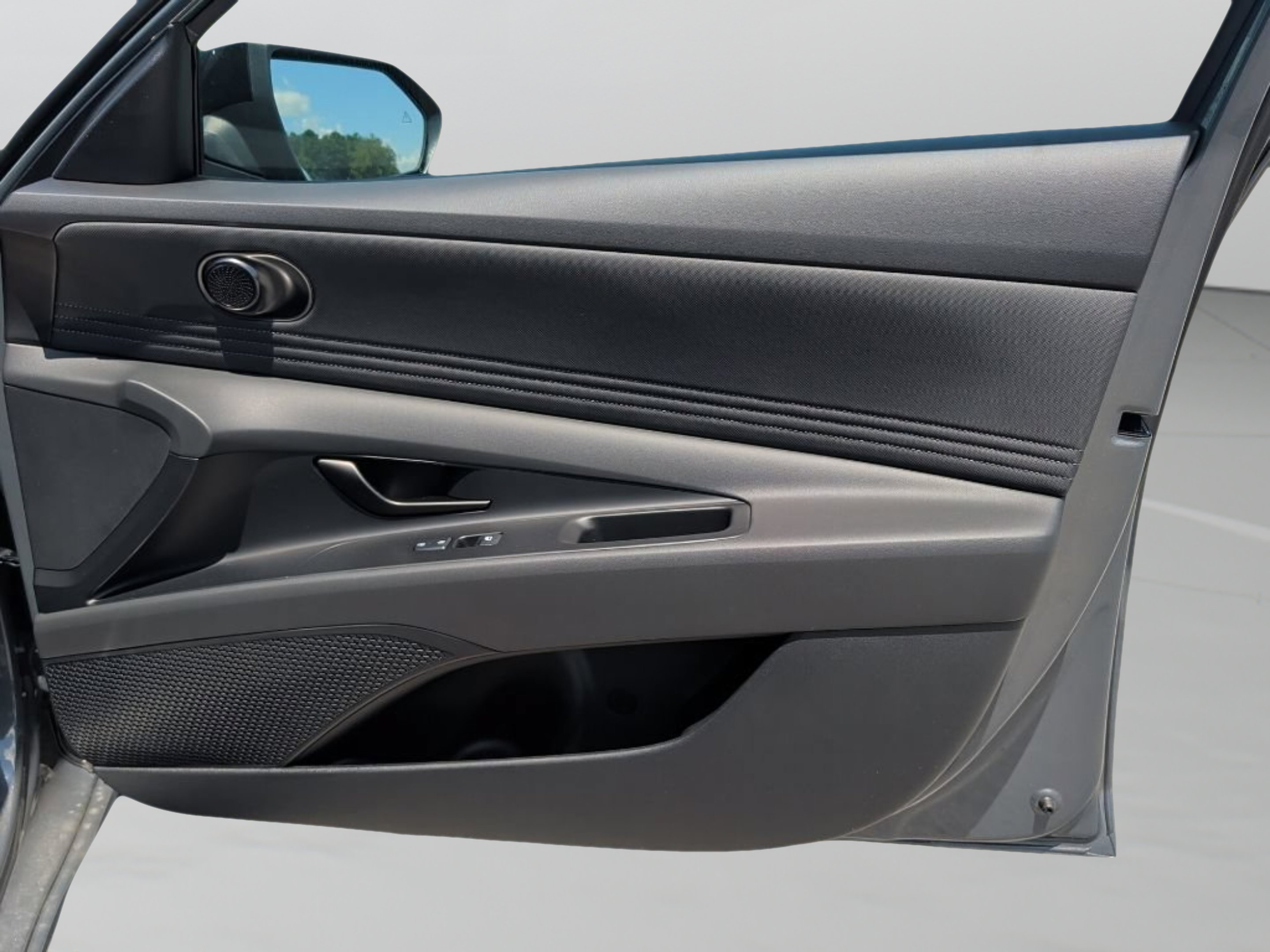 New 2026 Ecotronic Gray Hyundai SEL Sport Premium image 42