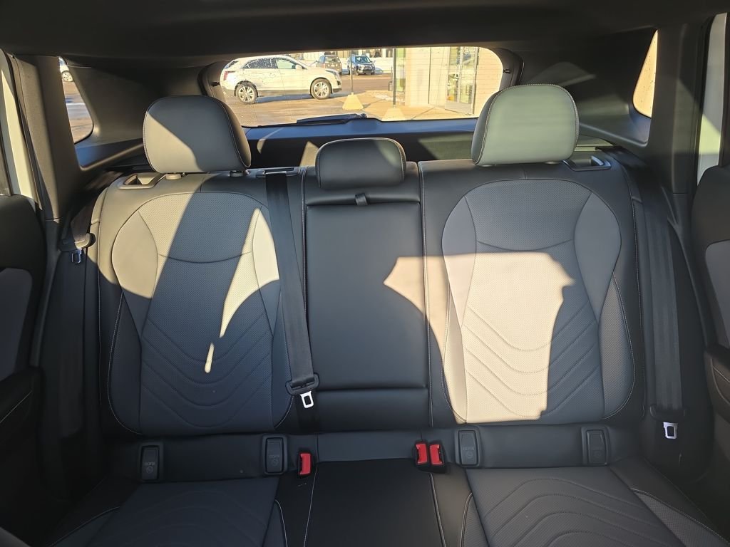 2026 Volkswagen Tiguan SE R-LINE BLACK - Photo 13