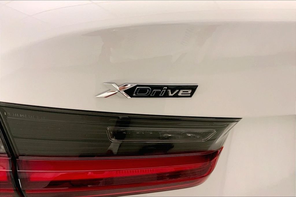 Used 2023 White Metallic BMW 330i xDrive image 30