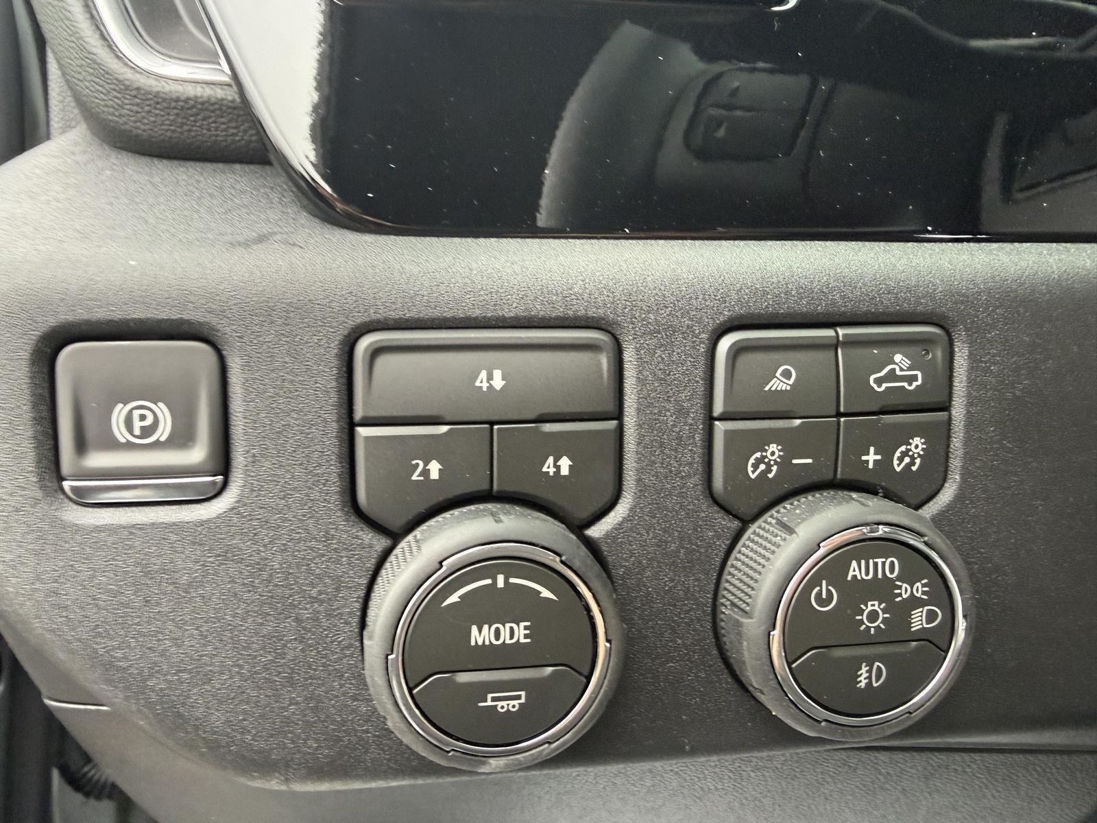 New 2026 Sterling Gray Metallic Chevrolet LT image 14