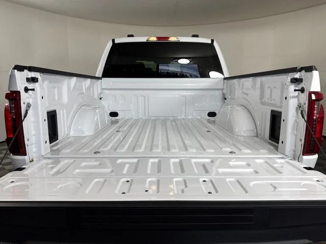 New 2026 Oxford White Ford STX image 16