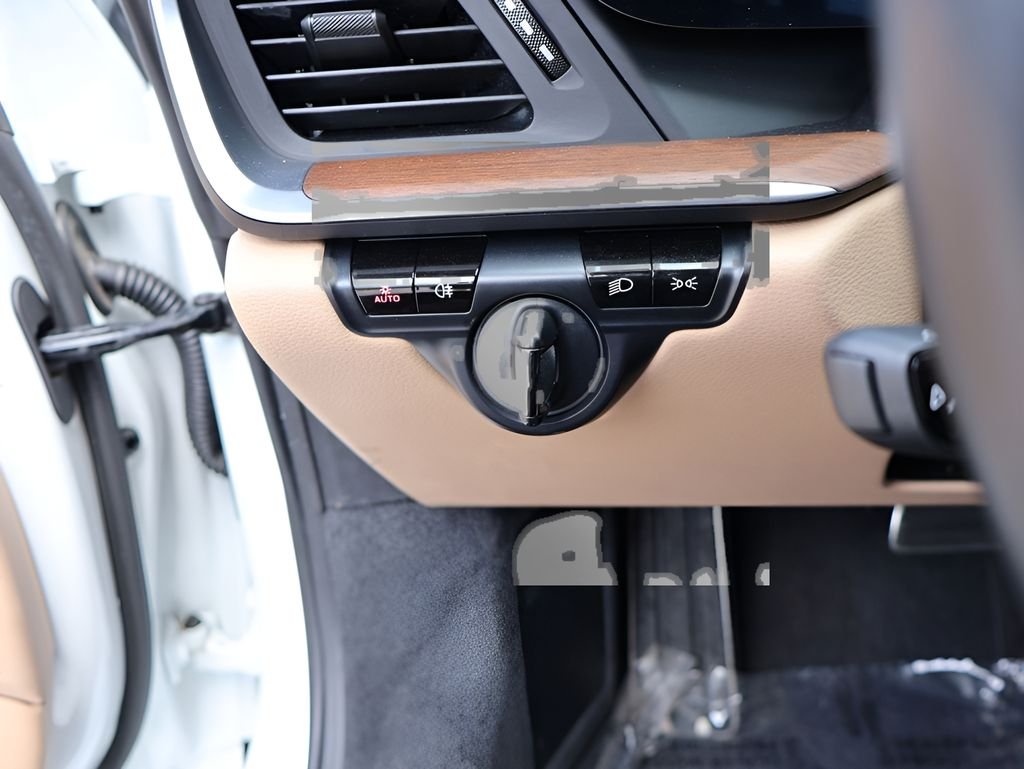 Used 2020 White Porsche Carrera S image 32