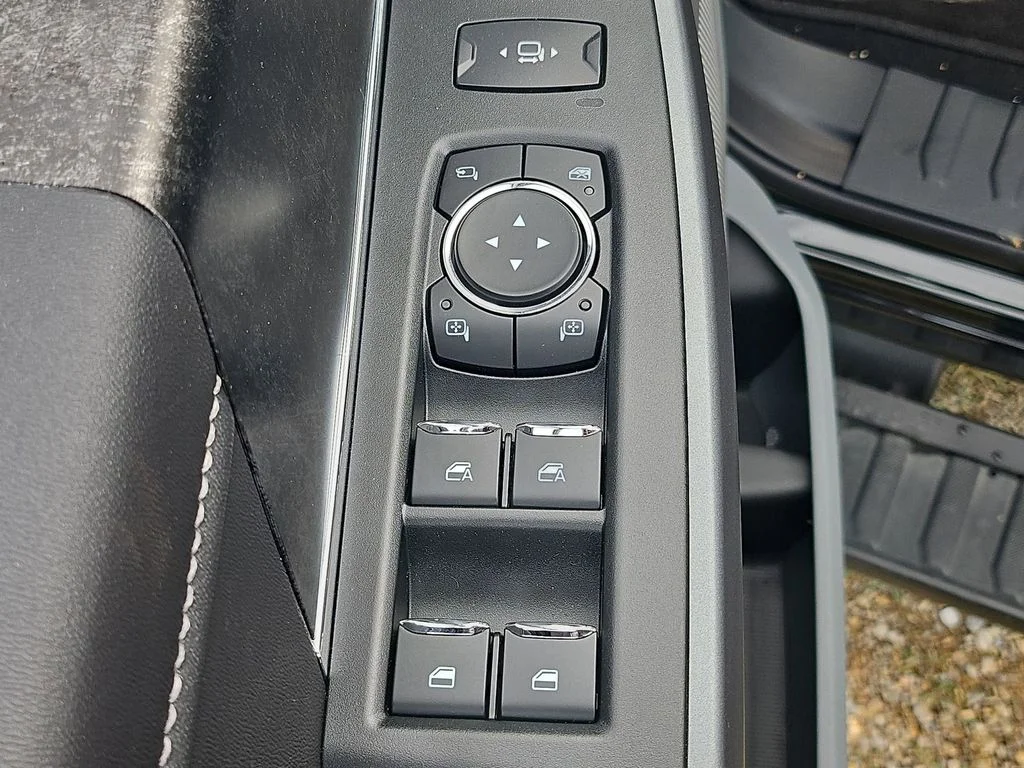 2025 Ford F-250 Super Duty XLT - Photo 31