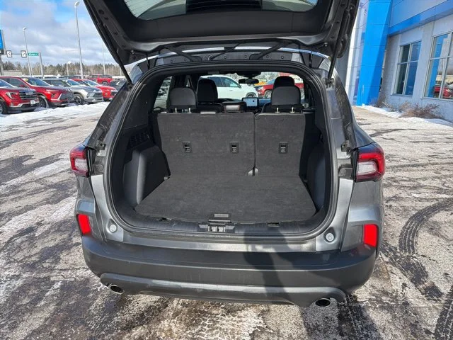 Used 2025 Gray Ford ST-Line image 6