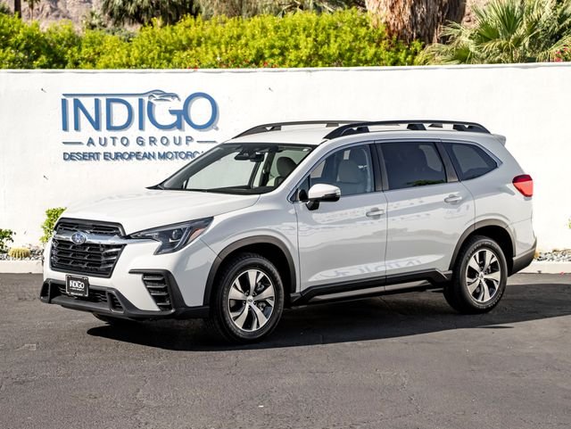 2023 Subaru Ascent Premium 7 Passenger's photo