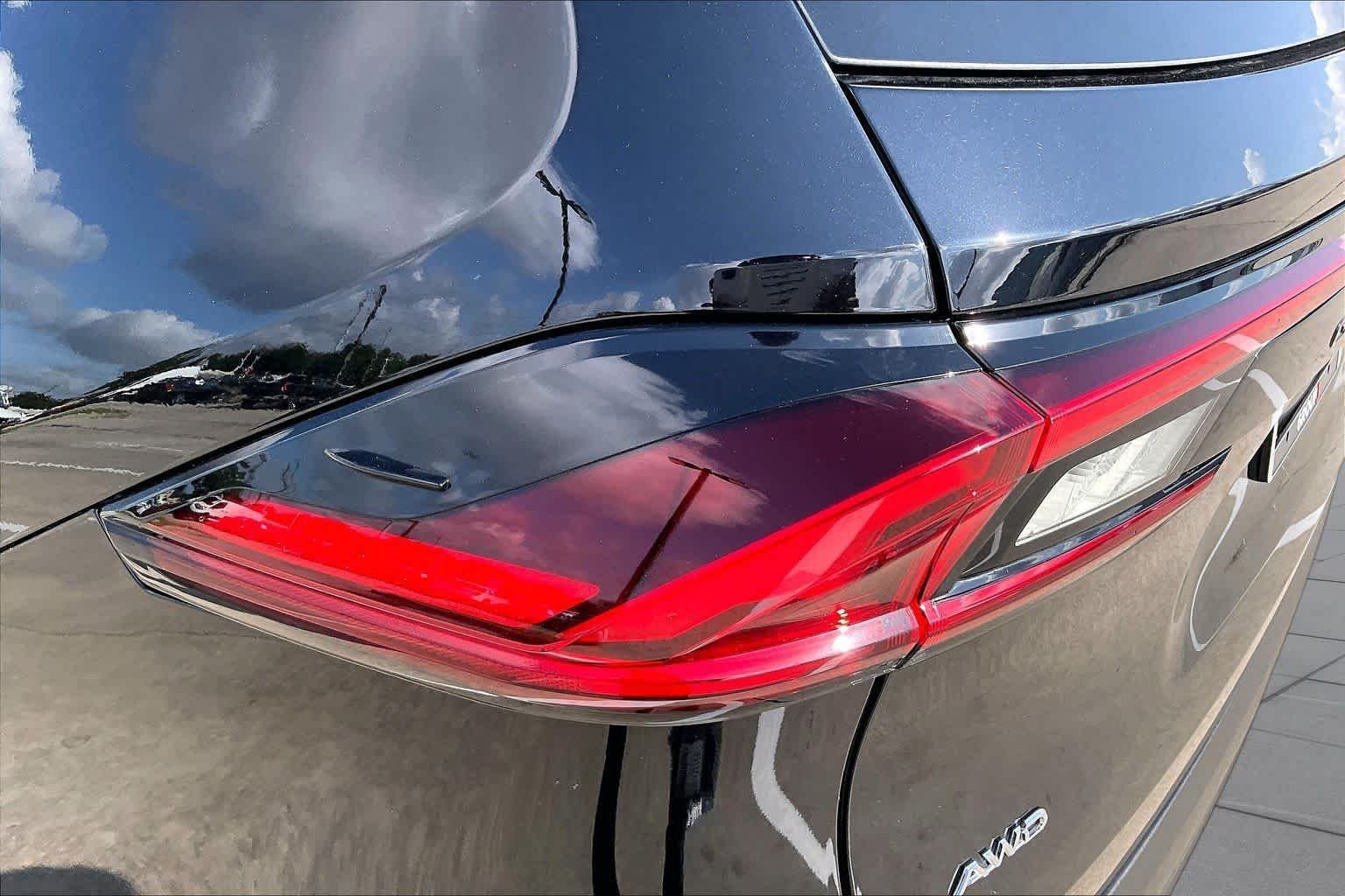 Used 2026 Midnight Black Metallic Toyota XLE image 27