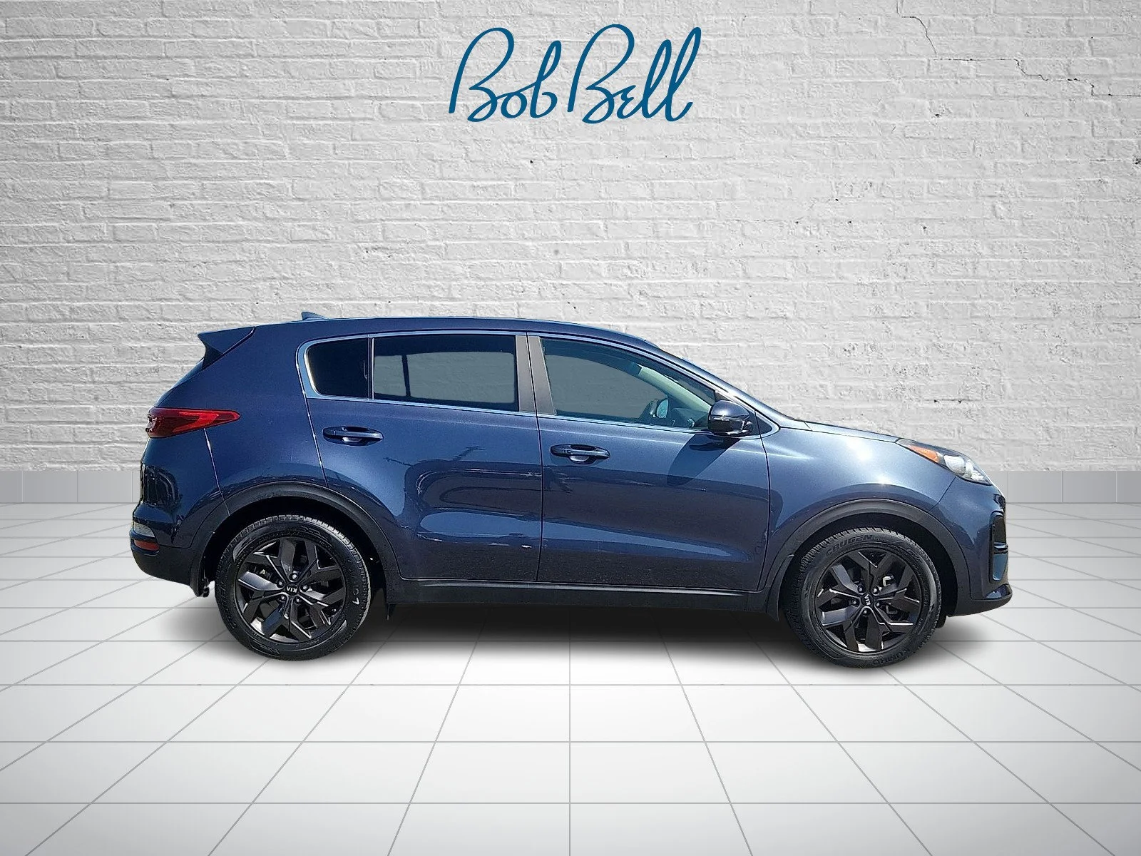Used 2022 Pacific Blue Kia LX image 7