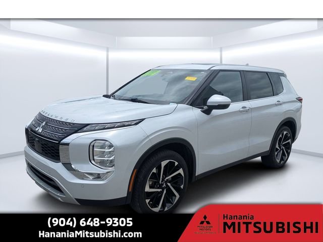Used 2024  Mitsubishi  image 7