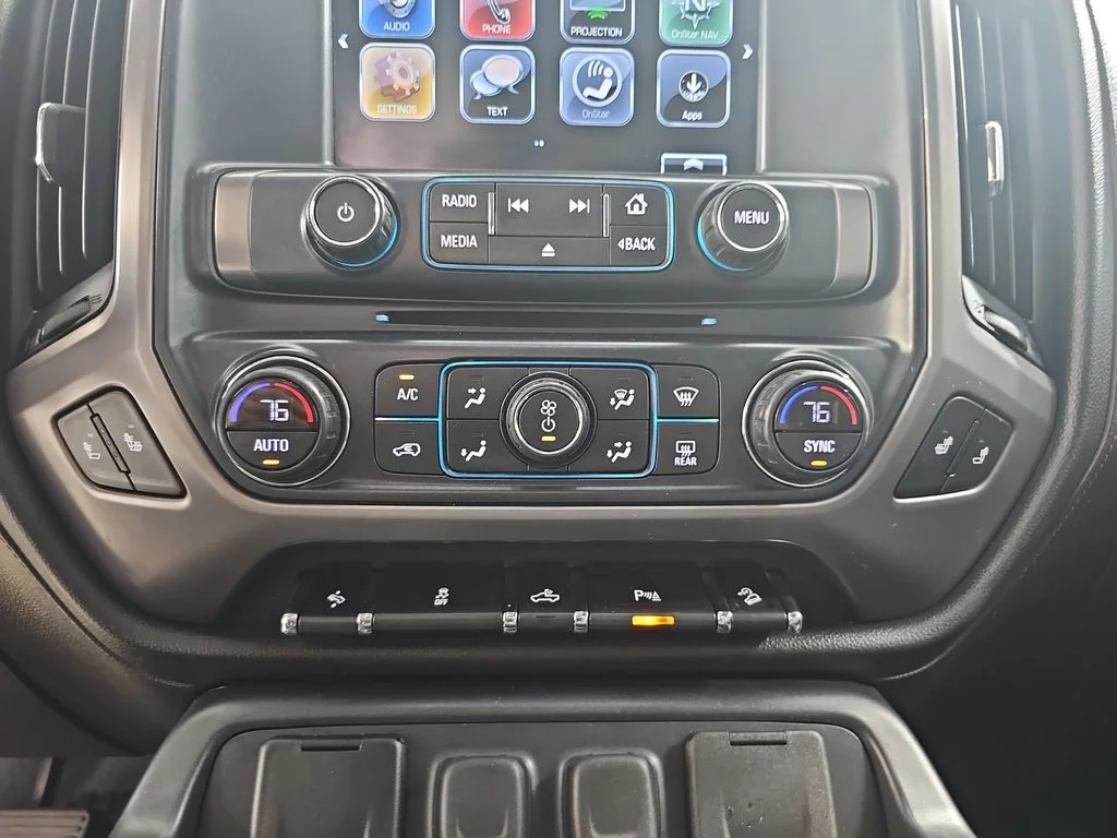 Certified Used 2018 White GMC SLT image 27