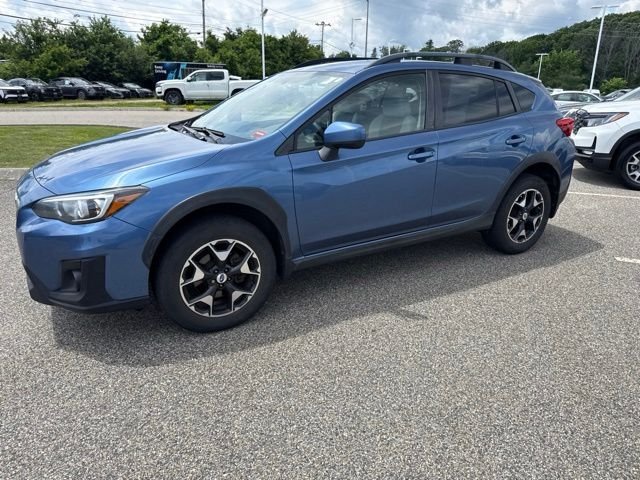Used 2018 Blue Subaru 2.0i Premium image 9