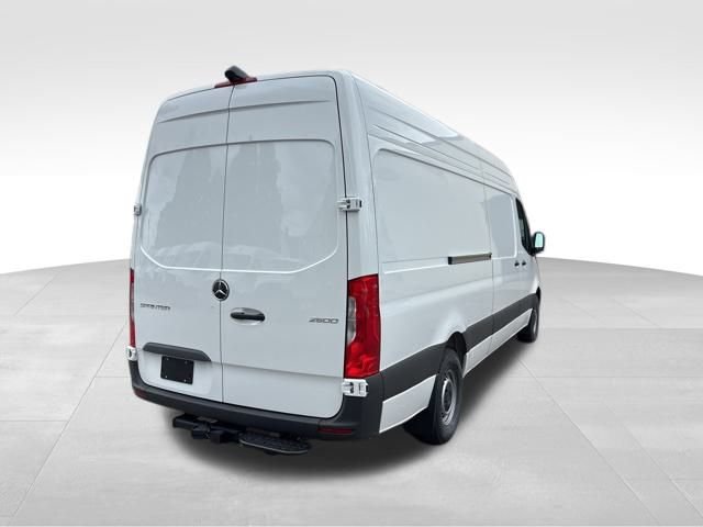New 2025  Mercedes-Benz Cargo 170 WB image 7