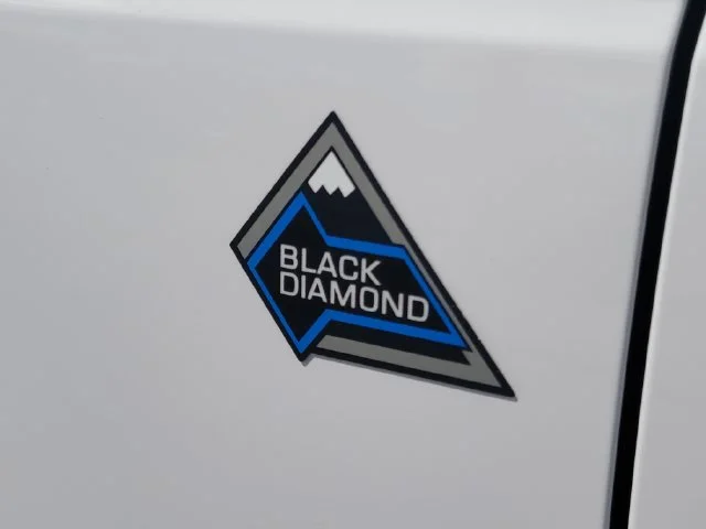 Used 2024 White Ford Black Diamond image 9