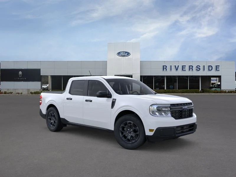 New 2024 Oxford White Ford XLT image 7