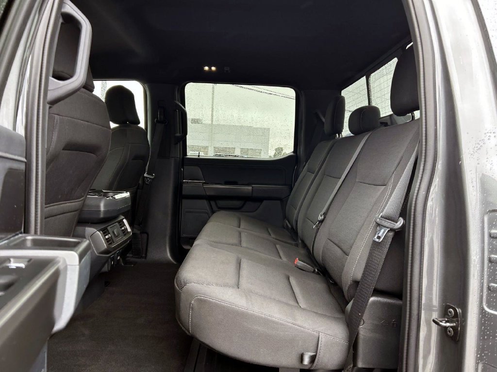Used 2024 Gray Ford XLT image 14