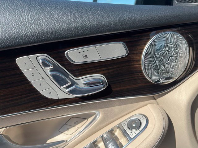 Used 2017 Black Mercedes-Benz GLC 300 image 17