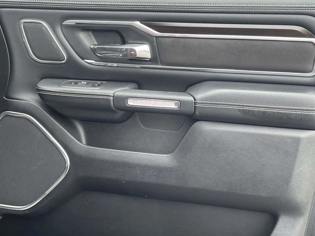 Used 2022 Red Ram Laramie image 17