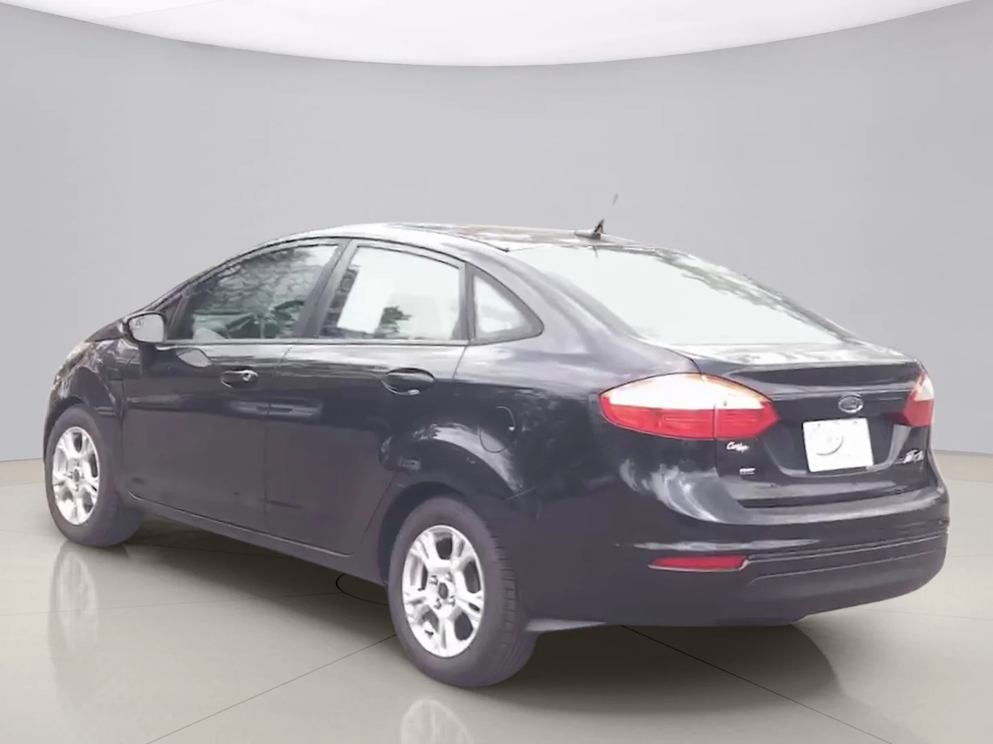 Used 2014 Black Ford SE SEDAN image 3