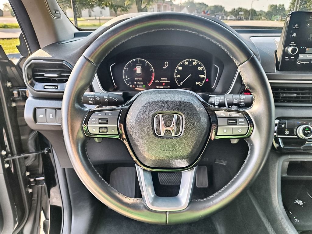 Used 2024 Black Honda Touring image 14