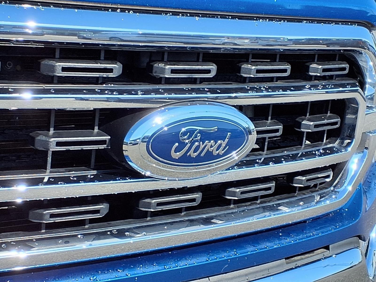 Used 2022 Blue Ford XLT image 13