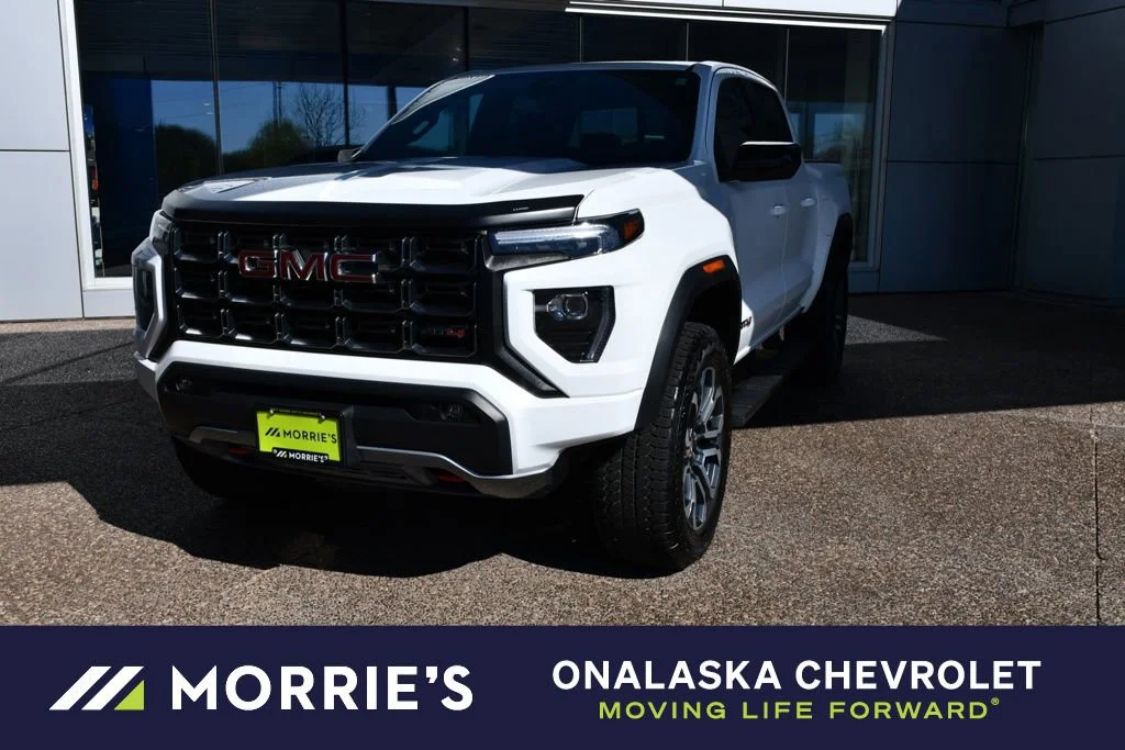 2023 GMC Canyon 4WD AT4 Crew Cab Short Box's photo