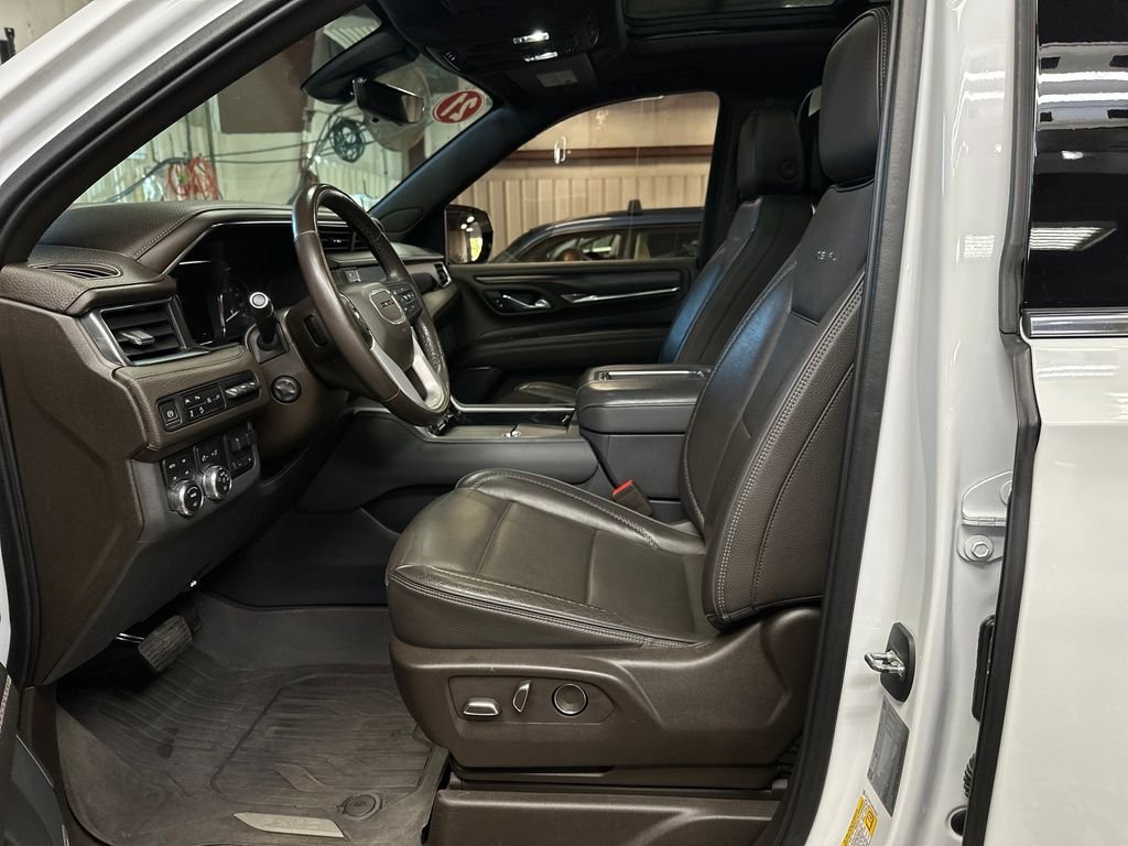 Used 2021  GMC Denali image 14