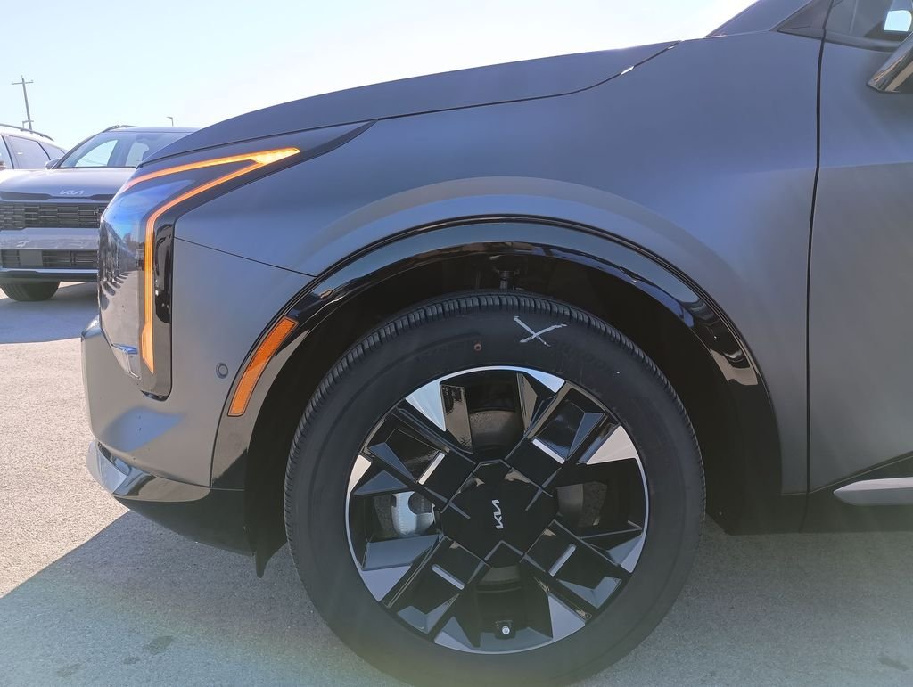 New 2026 Shadow Matte Gray Kia SX Prestige image 16