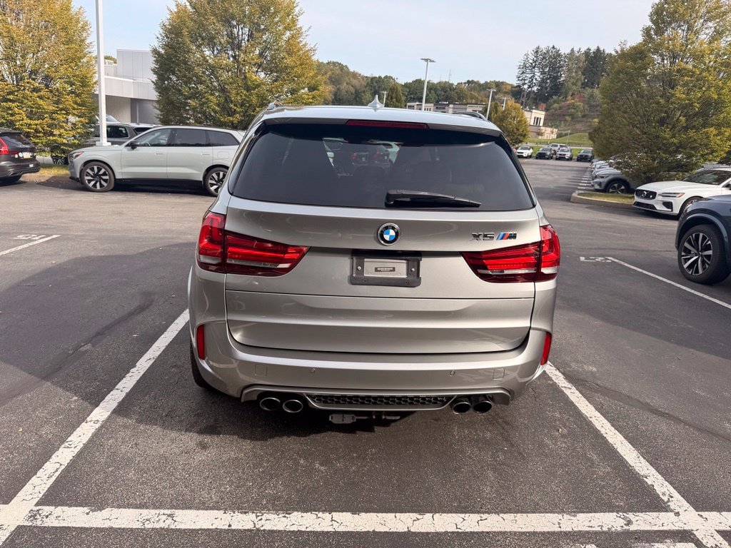 Used 2017 Gray Metallic BMW Base image 9