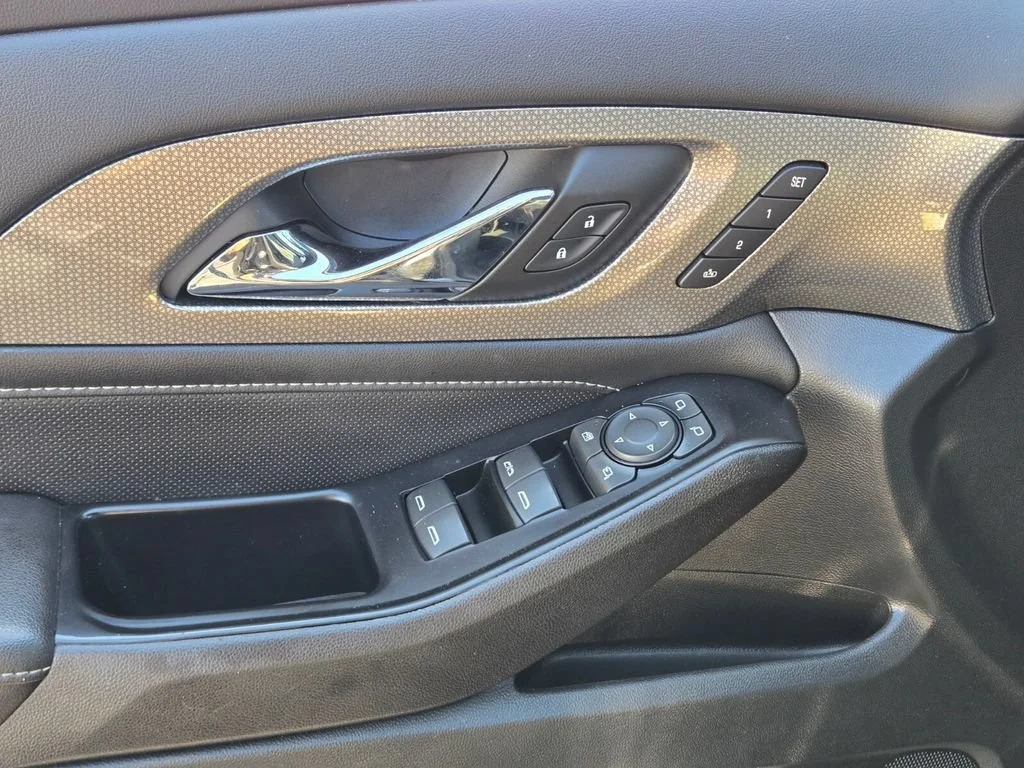 Used 2023 Mosaic Black Metallic Chevrolet Premier image 18