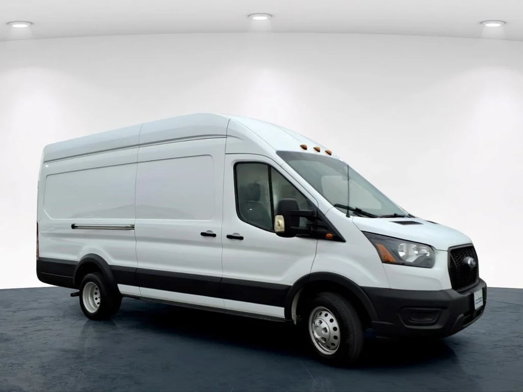 Used 2021 White Ford Base image 5