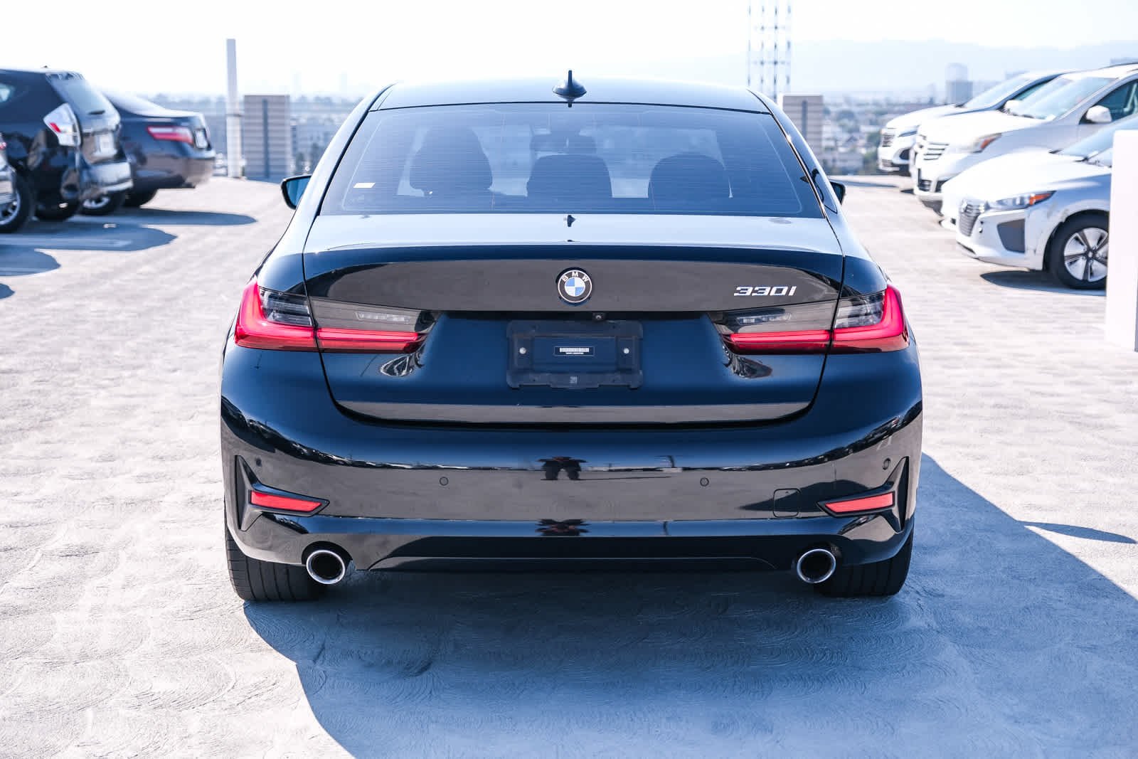 Used 2022 Black Sapphire Metallic BMW 330i image 5