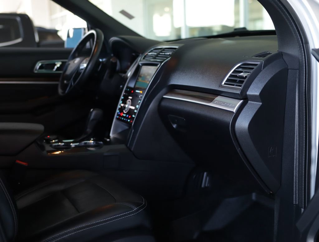 2016 Ford Explorer Limited - Photo 35