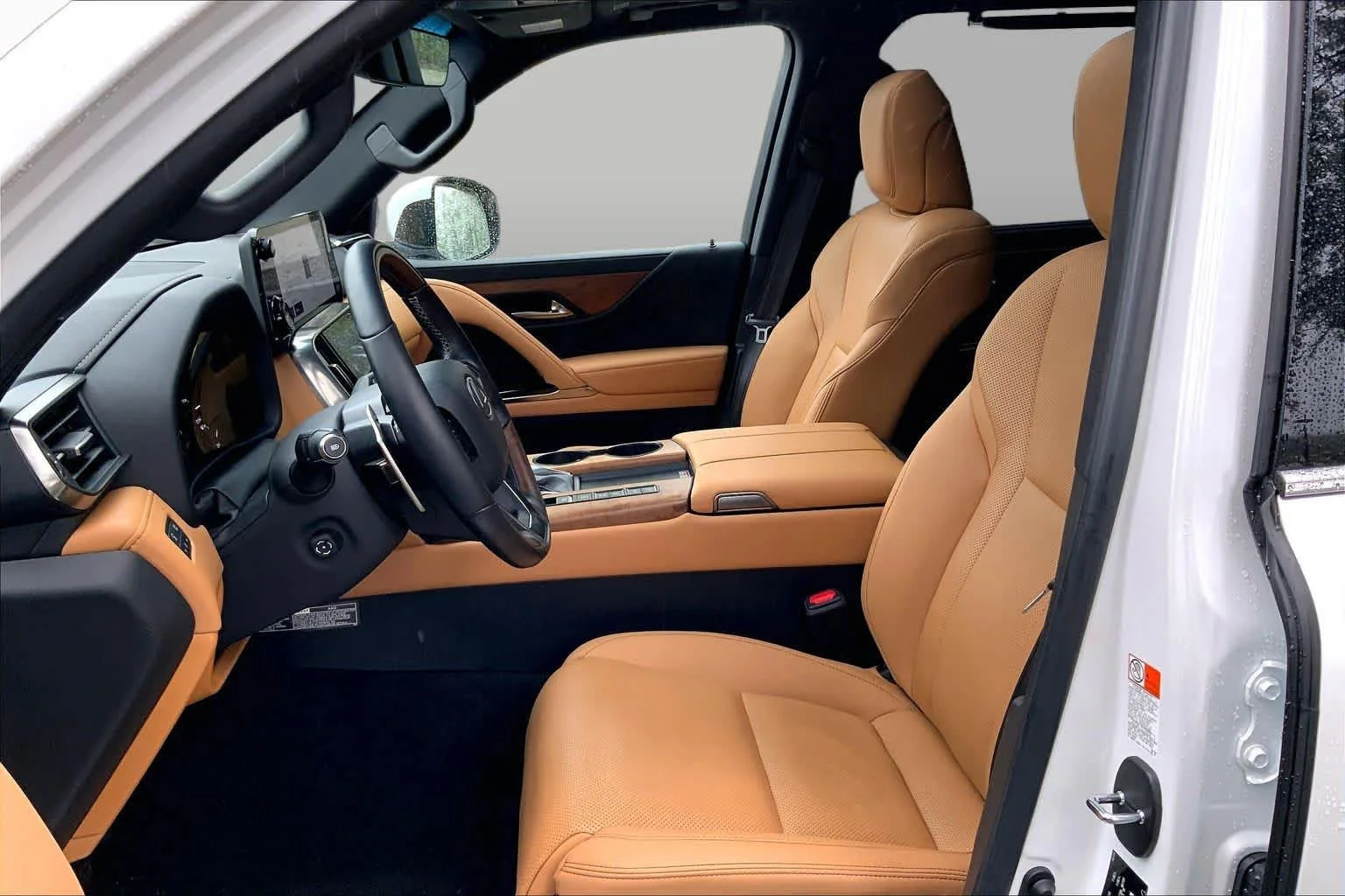 Used 2024 Eminent White Pearl Lexus Luxury image 8