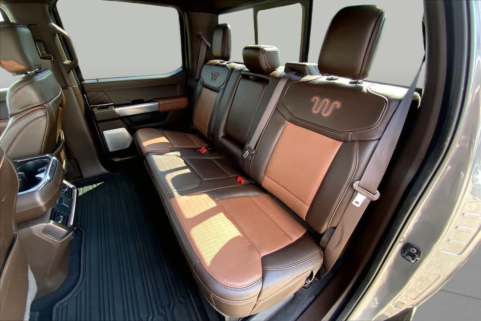 Used 2024 Carbonized Gray/Darkened Bronze Ford King Ranch image 21