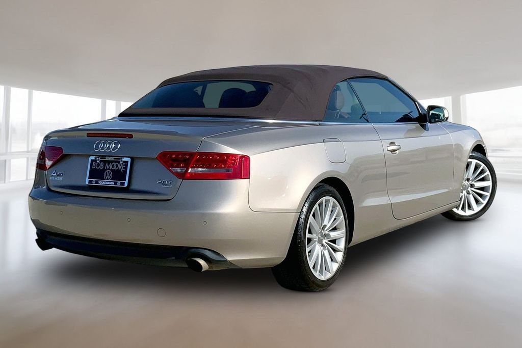 Used 2010 Arum Beige Metallic/Brown Roof Audi 2.0T Premium image 2