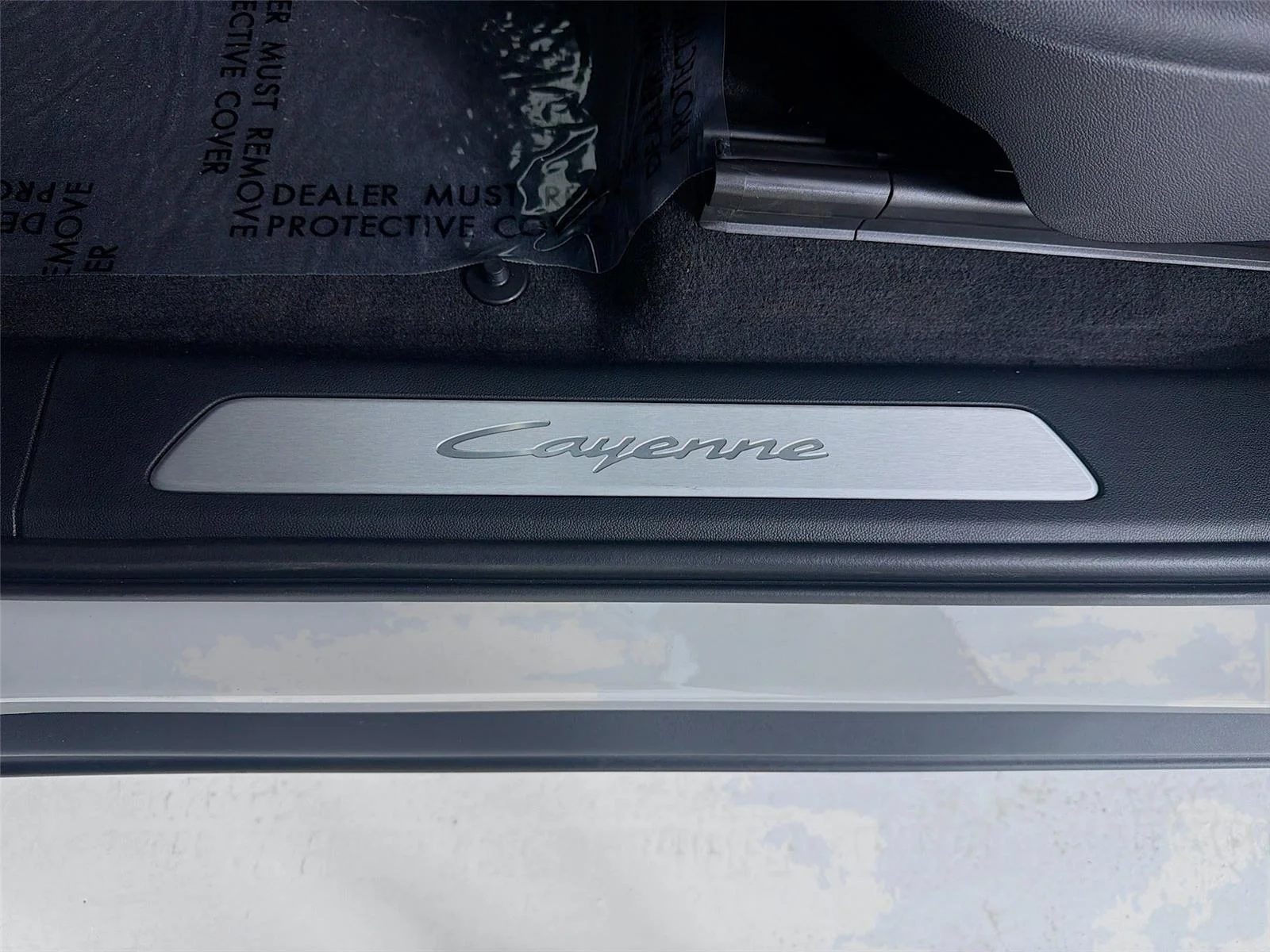 New 2026 Chalk Porsche E-Hybrid image 10