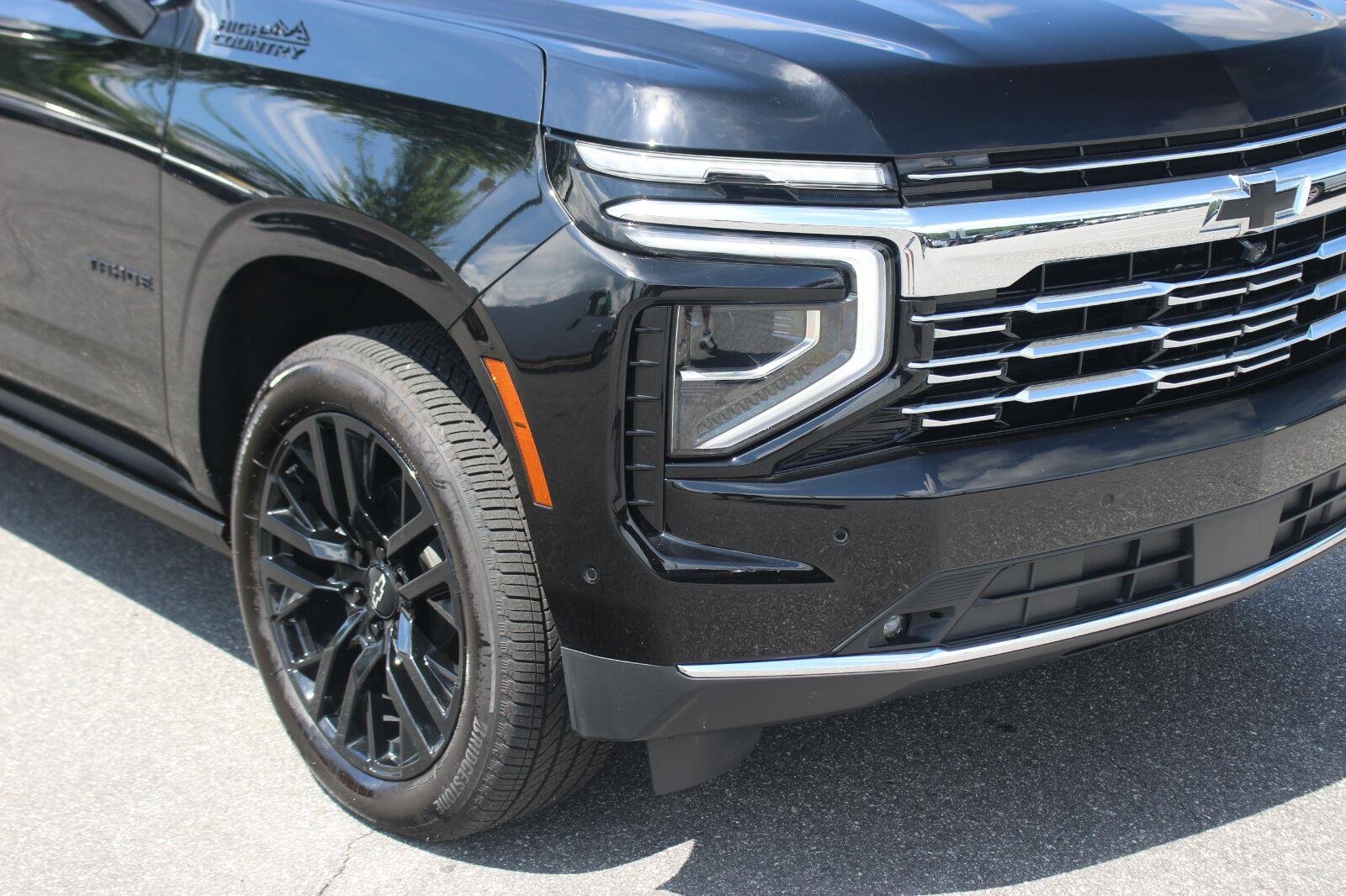 Used 2025 Black Chevrolet Premier image 9