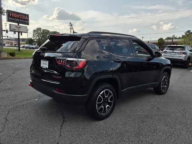 Used 2024 Black Jeep Trailhawk image 9