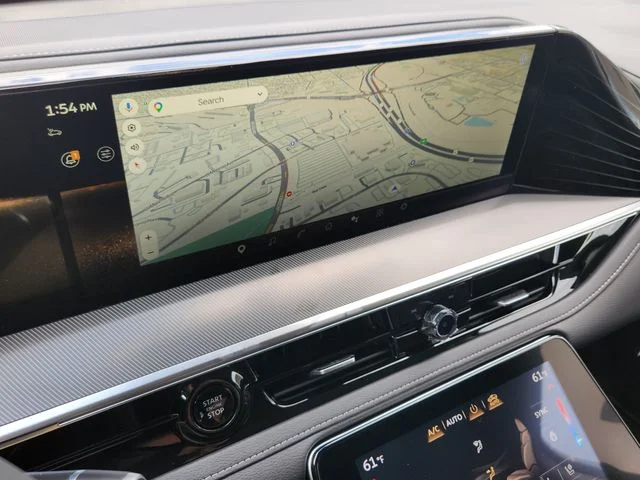 New 2027 RADIANT WHITE INFINITI Luxe 4WD image 14
