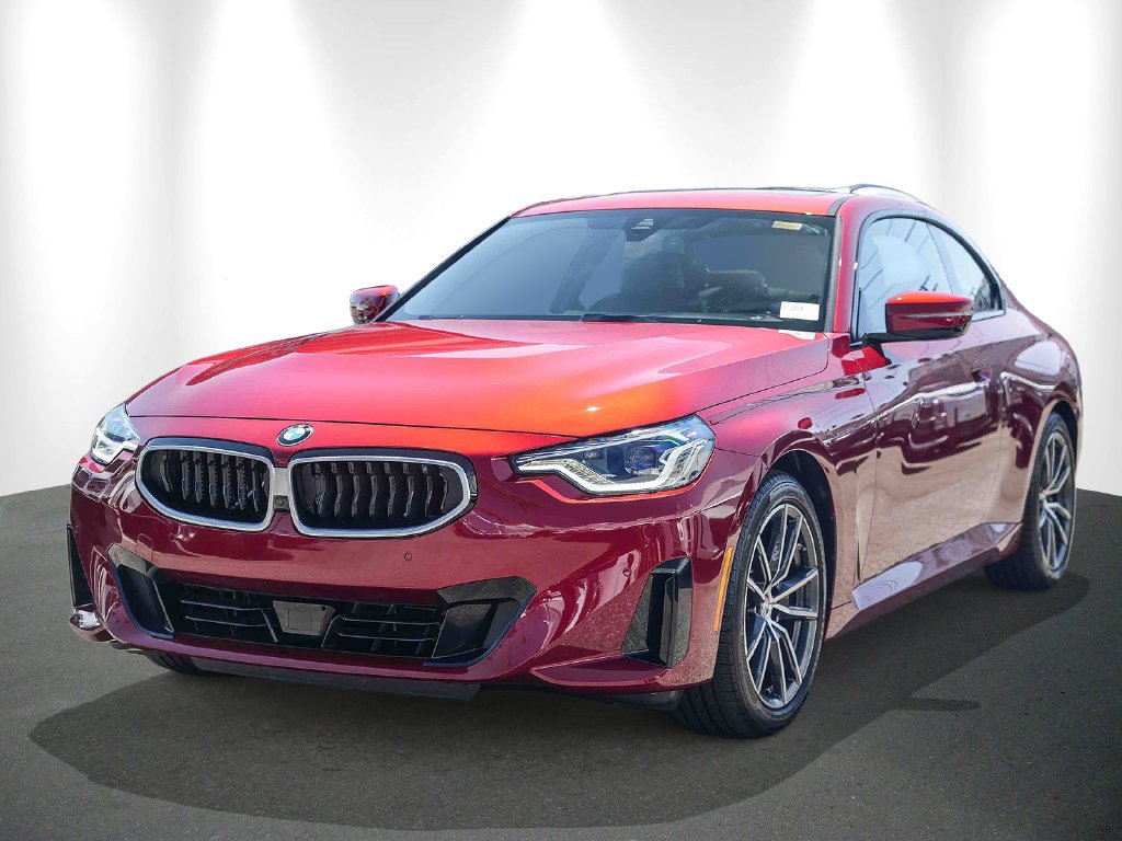 2026 BMW 2 Series photo 3