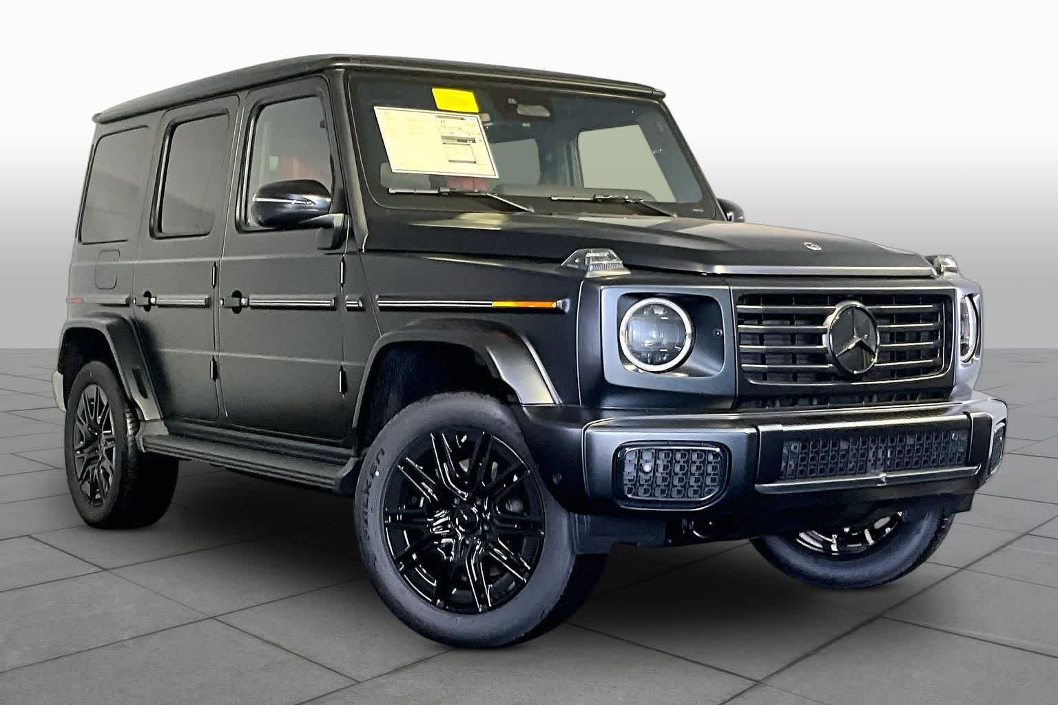 New 2027 MANUFAKTUR Night Black Magno Mercedes-Benz G 580e image 17