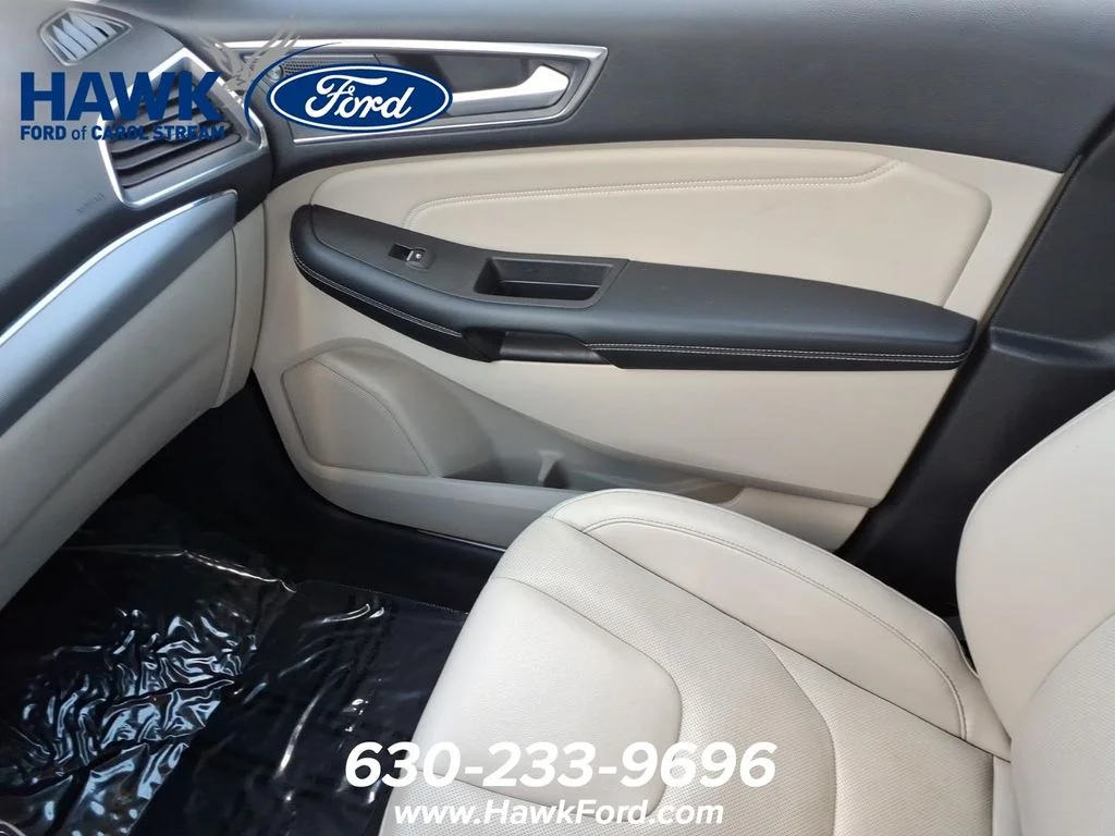 Used 2021 Burgundy Ford Titanium image 26